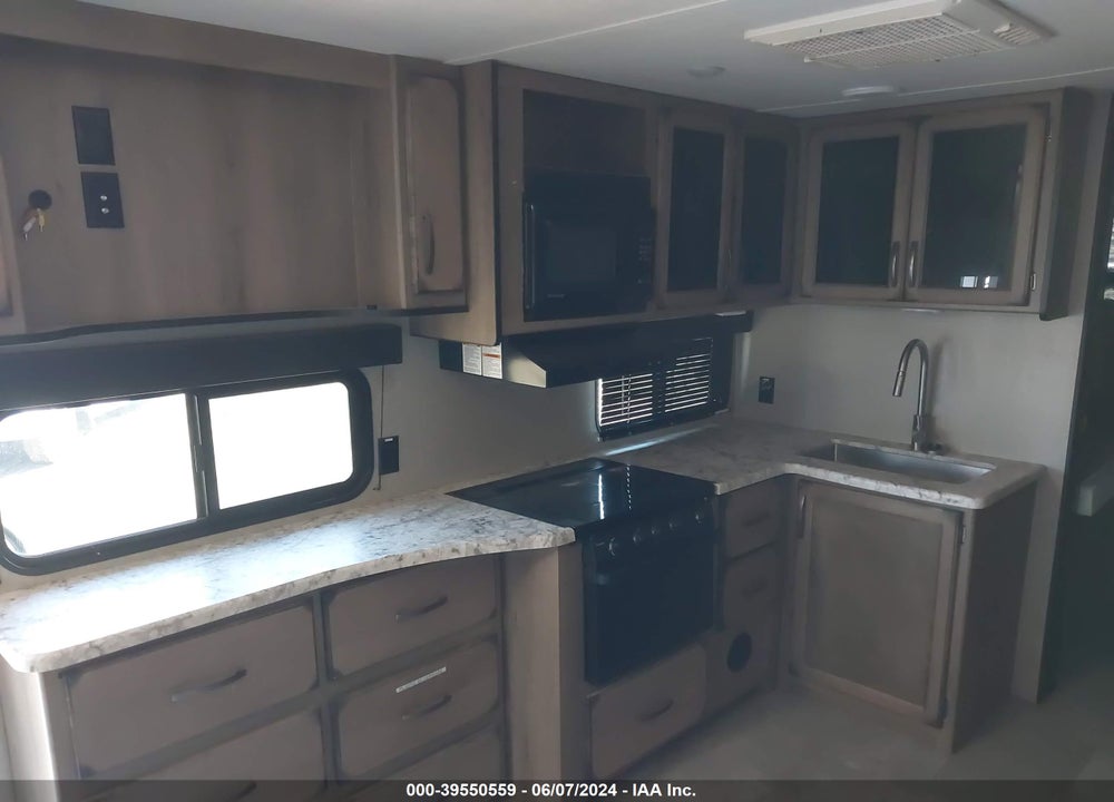 2019 GRAND DESIGN OTHER VIN: 573TT3625K8801261