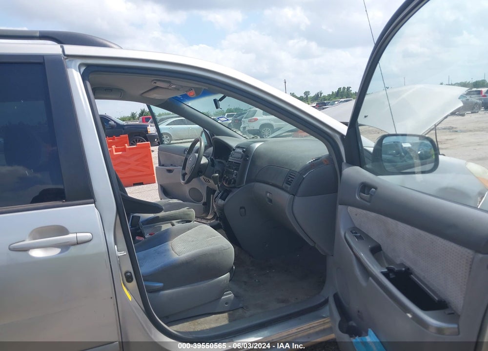 2007 TOYOTA SIENNA LE VIN: 5TDZK23C17S039559