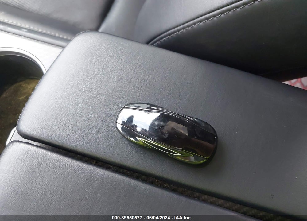 2018 TESLA MODEL S 100D/75D/P100D VIN: 5YJSA1E42JF270308