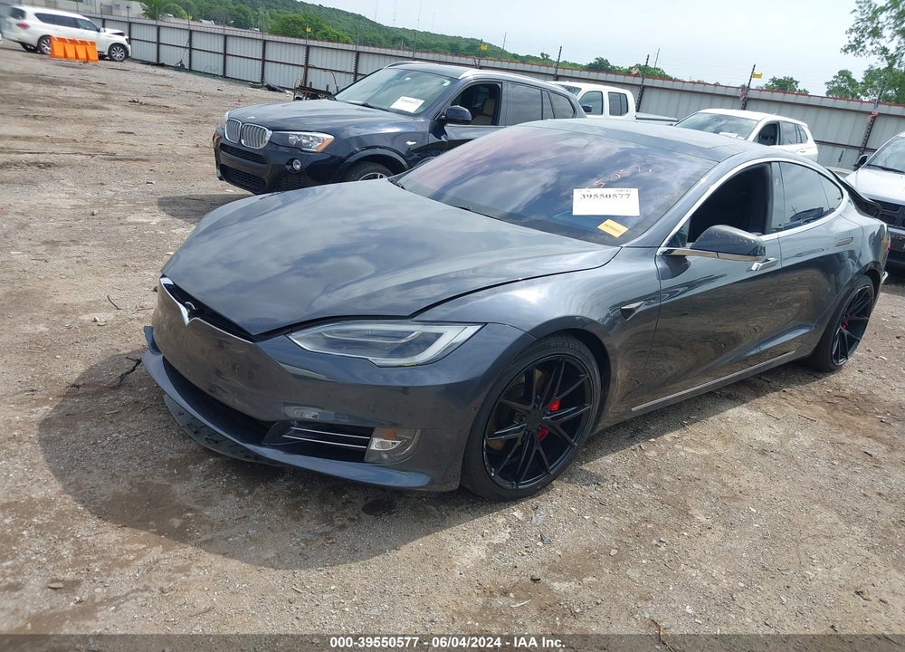 2018 TESLA MODEL S 100D/75D/P100D VIN: 5YJSA1E42JF270308