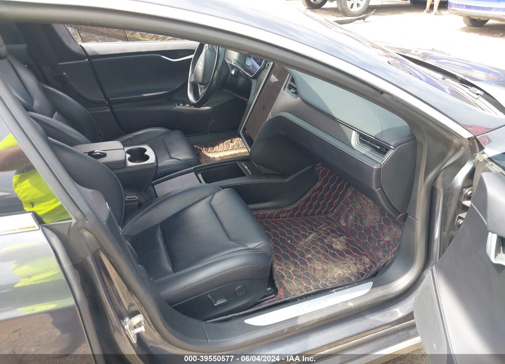 2018 TESLA MODEL S 100D/75D/P100D VIN: 5YJSA1E42JF270308