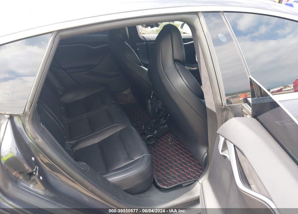 2018 TESLA MODEL S 100D/75D/P100D VIN: 5YJSA1E42JF270308