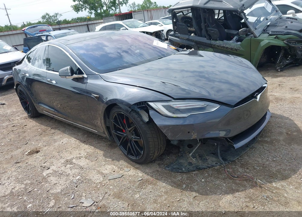 2018 TESLA MODEL S 100D/75D/P100D VIN: 5YJSA1E42JF270308