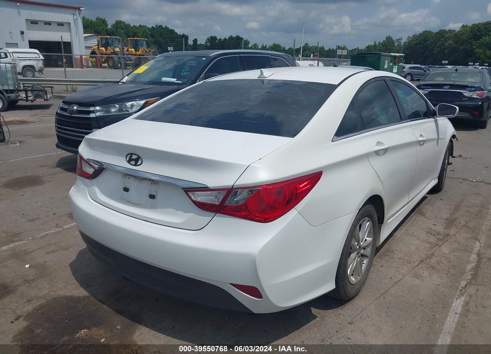 2014 HYUNDAI SONATA GLS VIN: 5NPEB4AC4EH869775