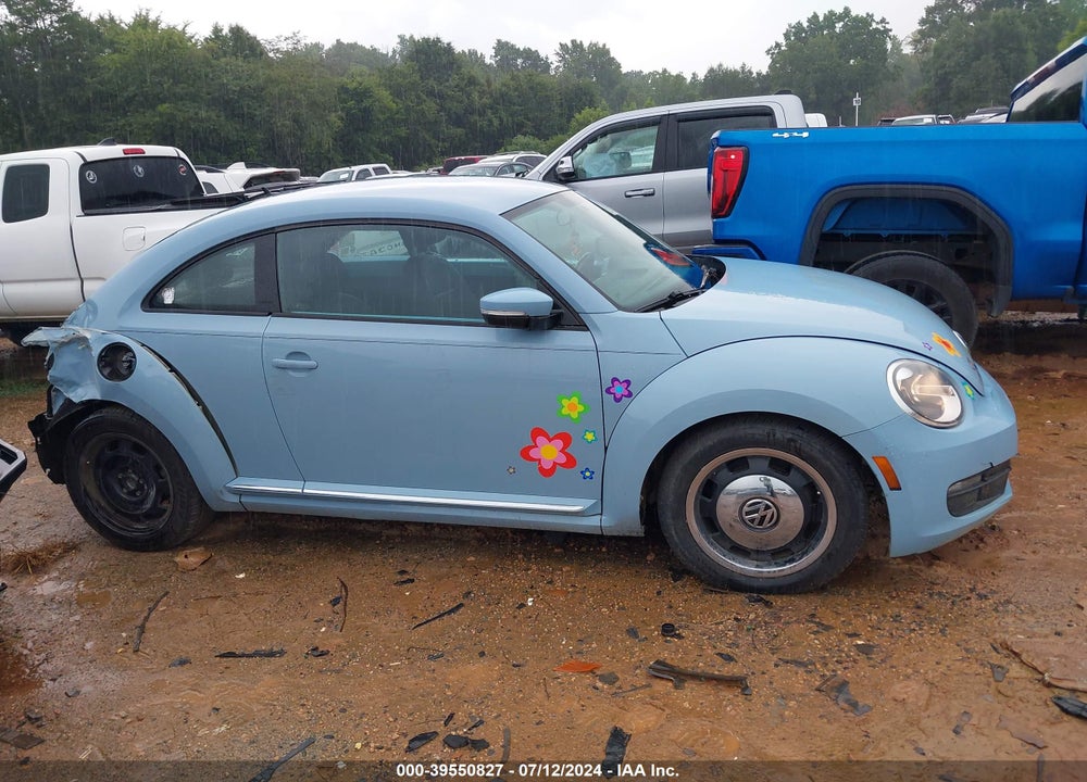 2012 VOLKSWAGEN BEETLE 2.5L VIN: 3VWJX7ATXCM652303