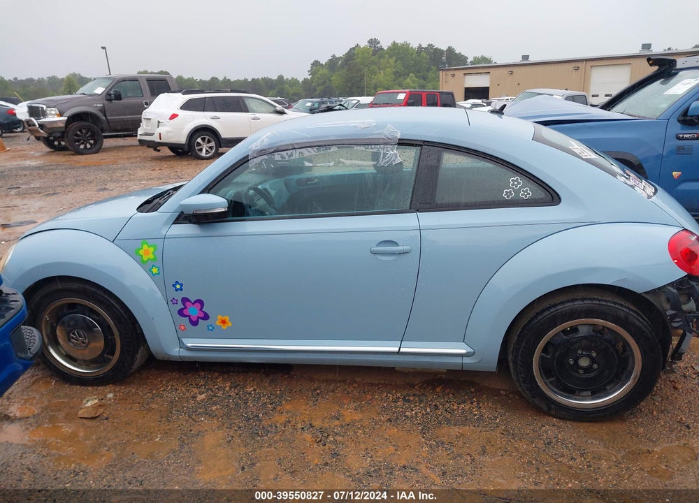 2012 VOLKSWAGEN BEETLE 2.5L VIN: 3VWJX7ATXCM652303