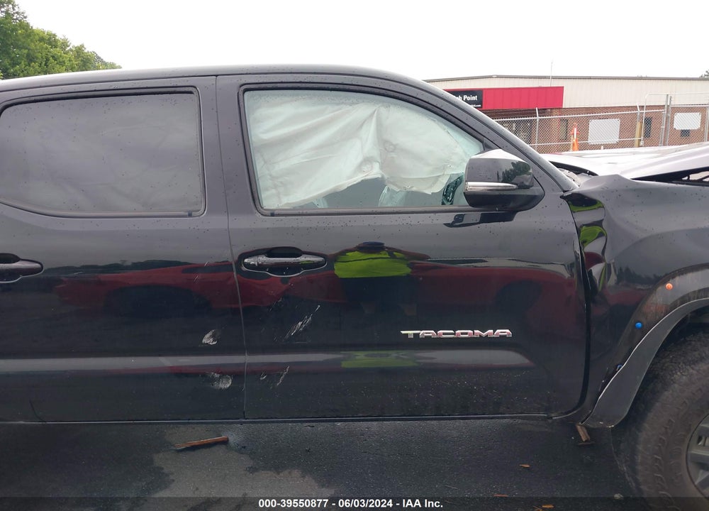 2022 TOYOTA TACOMA SR V6/SR5 V6/TRD OFF ROAD/TRD PRO/TRD SPORT VIN: 3TYCZ5AN8NT092185