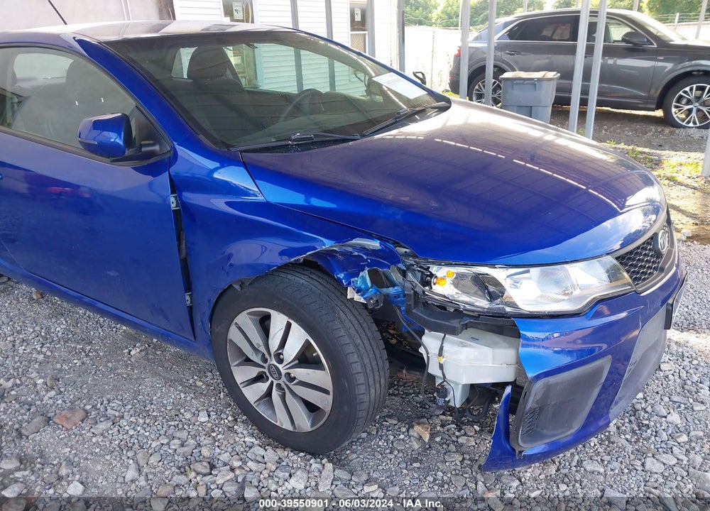 2013 KIA FORTE KOUP EX VIN: KNAFU6A22D5667787