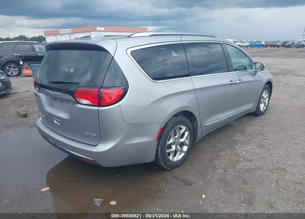 2017 CHRYSLER PACIFICA LIMITED VIN: 2C4RC1GG3HR518578