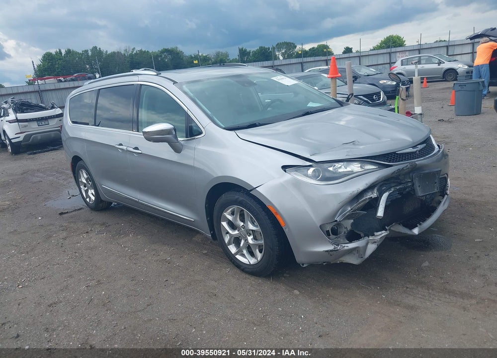 2017 CHRYSLER PACIFICA LIMITED VIN: 2C4RC1GG3HR518578