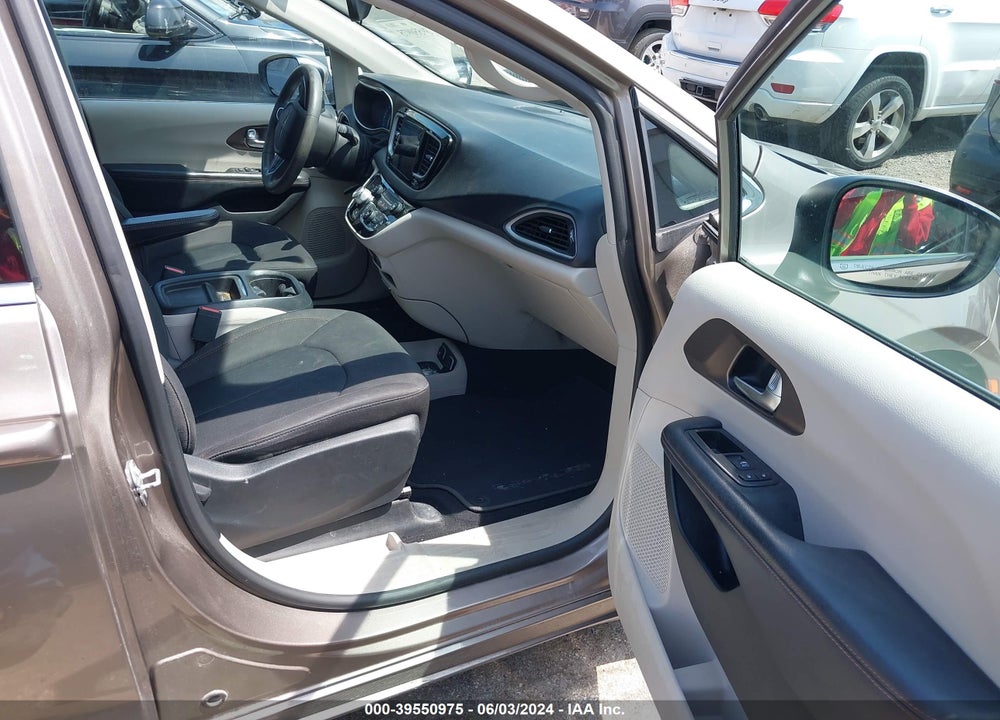 2017 CHRYSLER PACIFICA TOURING PLUS VIN: 2C4RC1BGXHR785255