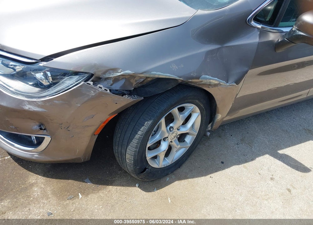 2017 CHRYSLER PACIFICA TOURING PLUS VIN: 2C4RC1BGXHR785255