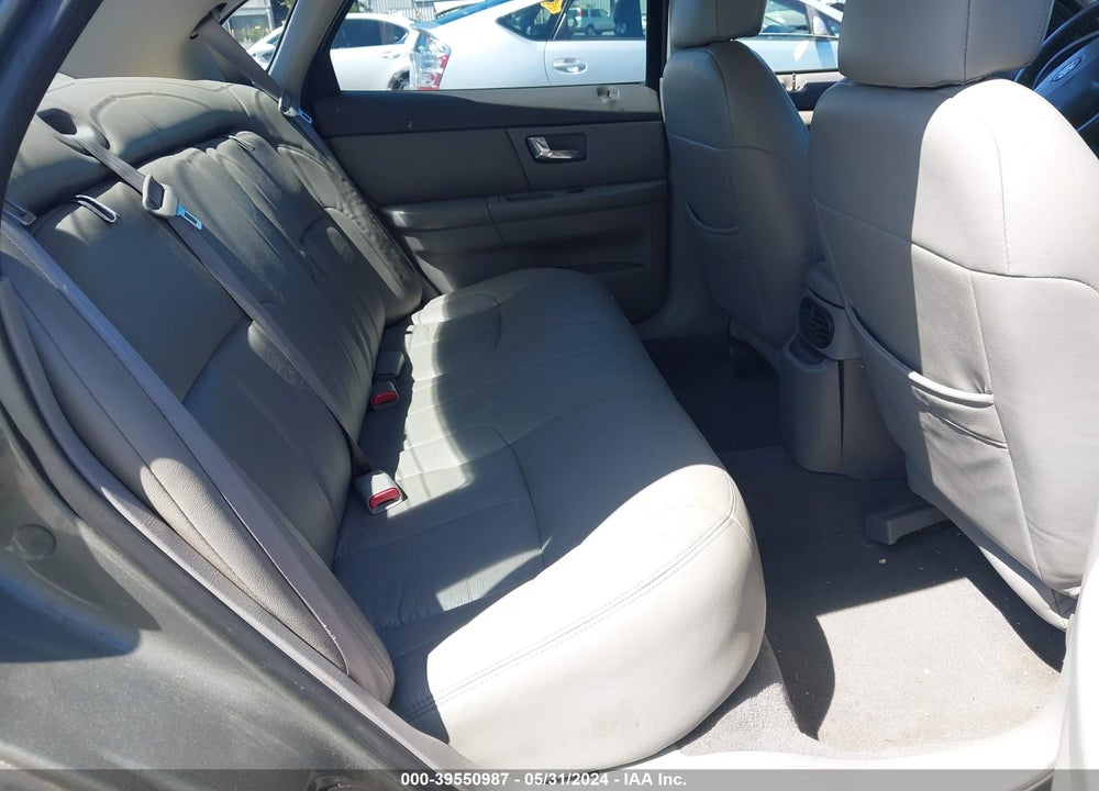 2001 FORD TAURUS VIN: 1FAFP55S61A109948
