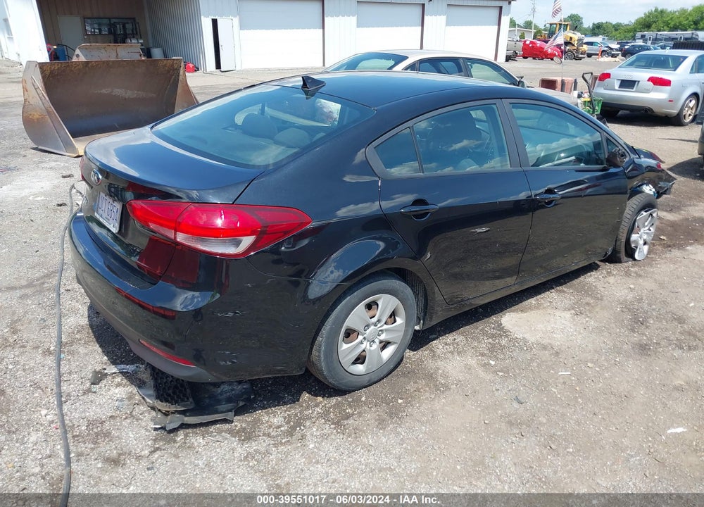 2017 KIA FORTE LX VIN: 3KPFK4A70HE042436