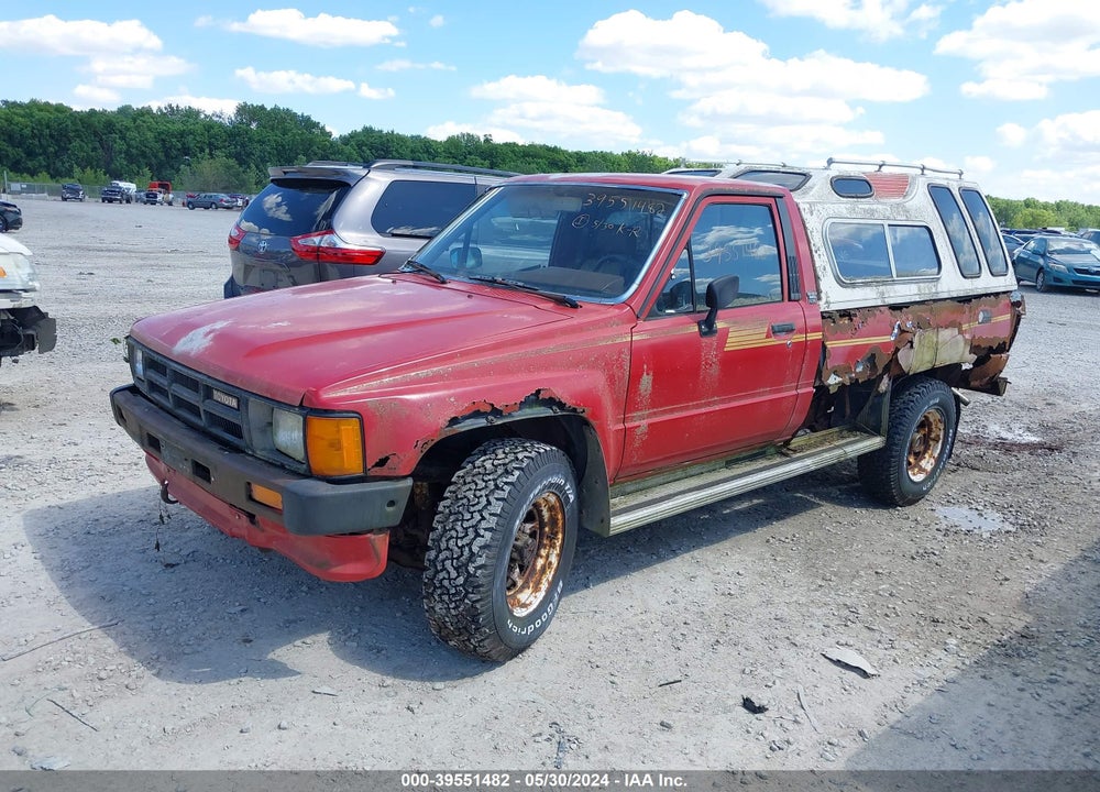 1986 TOYOTA PICKUP RN64 DLX VIN: JT4RN64PXG0008636