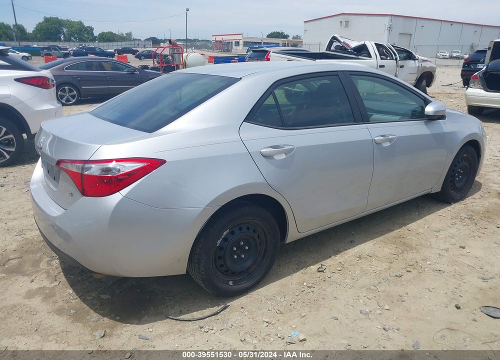 2015 TOYOTA COROLLA LE VIN: 5YFBURHE8FP248058