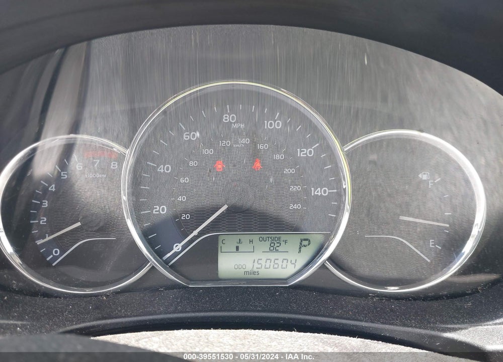 2015 TOYOTA COROLLA LE VIN: 5YFBURHE8FP248058