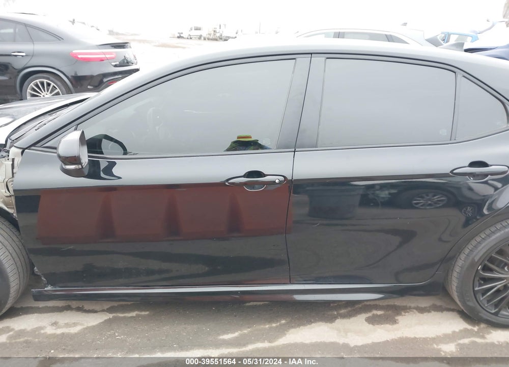 2022 TOYOTA CAMRY NIGHTSHADE EDITION HYBRID VIN: 4T1T31AK8NU032605