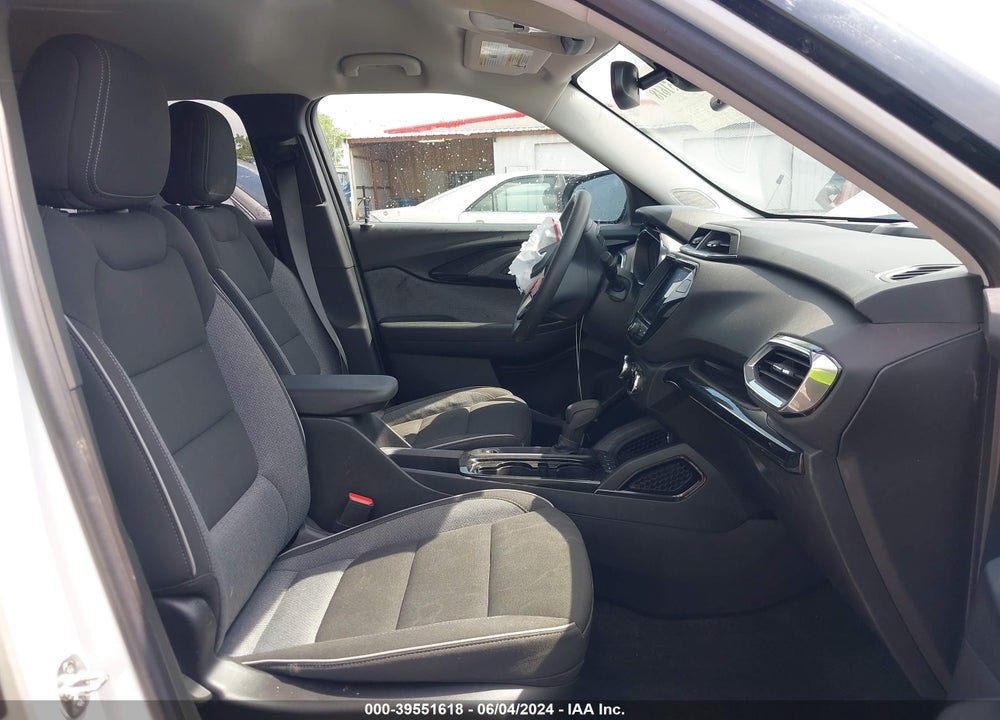 2023 CHEVROLET TRAILBLAZER AWD LT VIN: KL79MRSL4PB013157