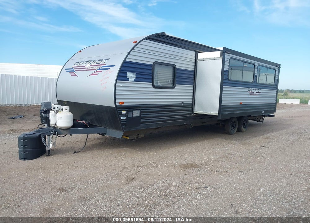2022 FOREST RIVER CHEROKEE VIN: 4X4TCKB23NK081614