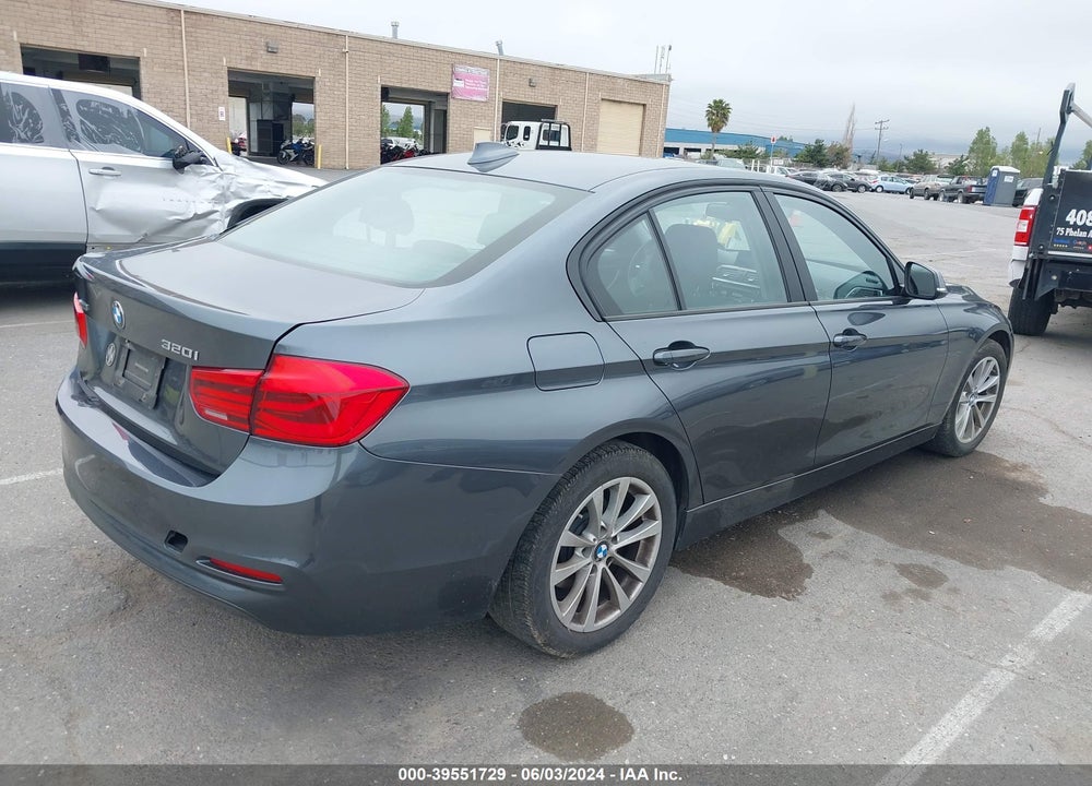 2018 BMW 320I XDRIVE VIN: WBA8E5G55JNU47864