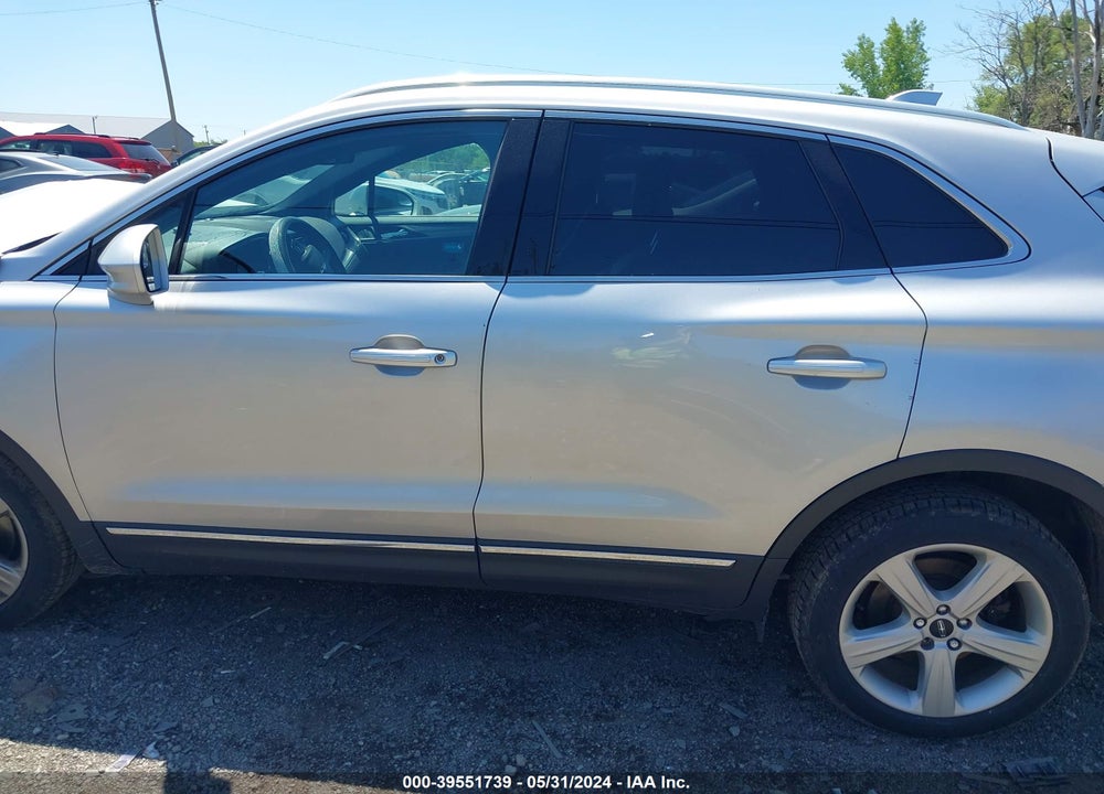 2017 PREMIER LINCOLN MKC E VIN: 5LMCJ1D94HUL28866