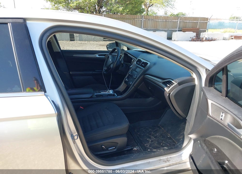 2017 FORD FUSION HYBRID VIN: 3FA6P0LU5HR381138