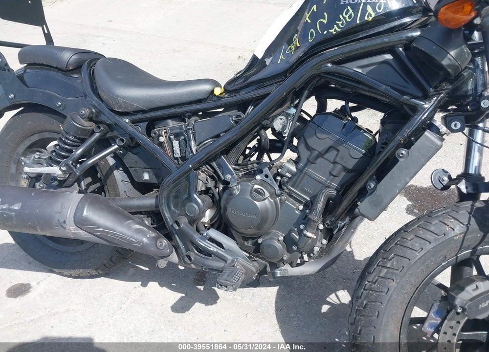 2017 HONDA CMX300 A VIN: MLHNC5354H5000449
