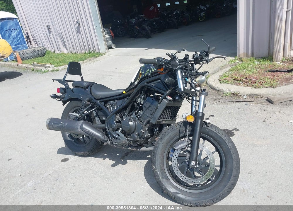 2017 HONDA CMX300 A VIN: MLHNC5354H5000449