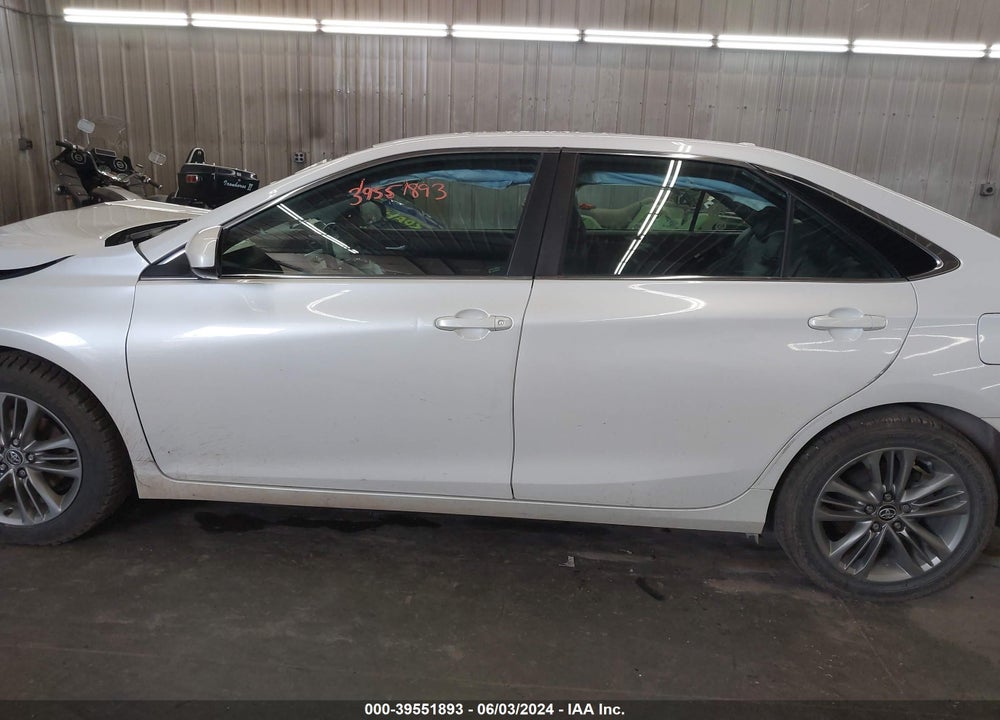 2016 TOYOTA CAMRY SE VIN: 4T1BF1FK7GU185300