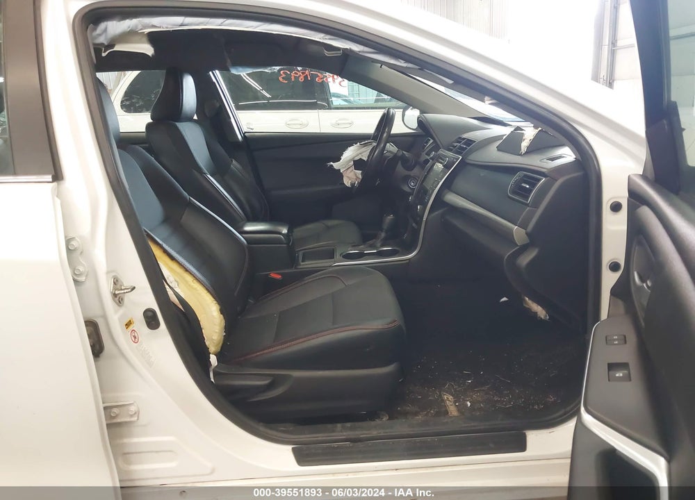 2016 TOYOTA CAMRY SE VIN: 4T1BF1FK7GU185300