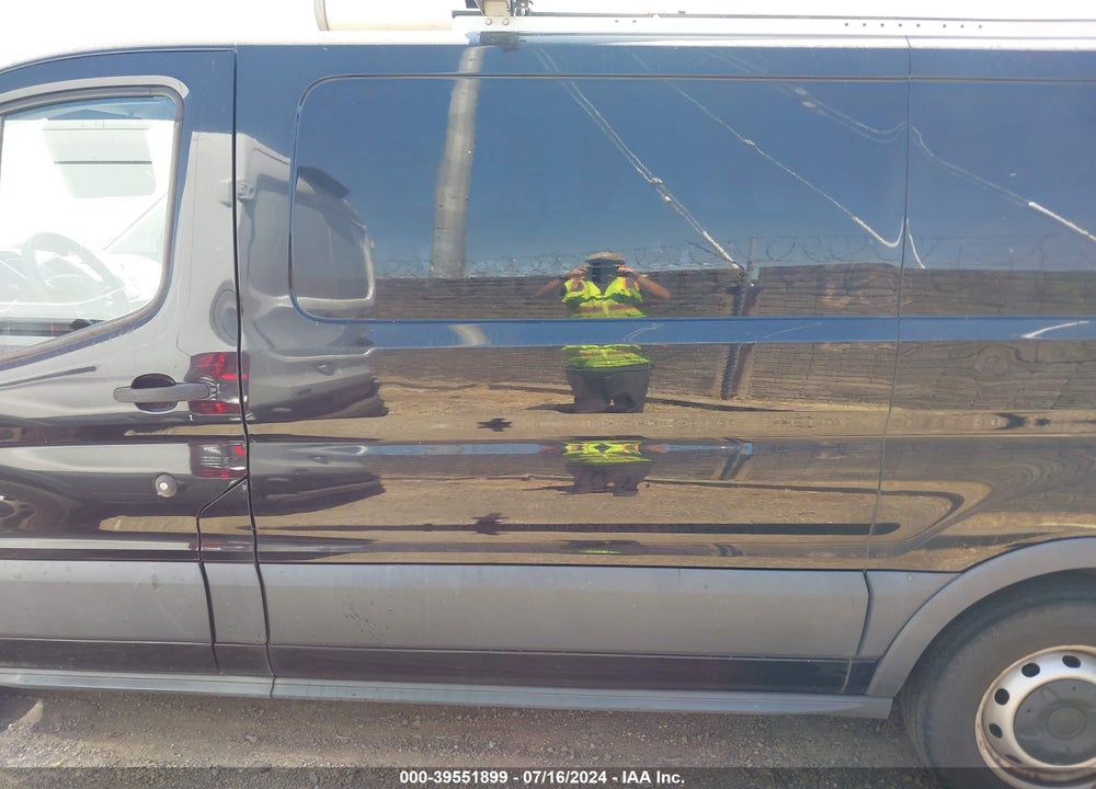 2018 FORD TRANSIT-150 VIN: 1FTYE1YM7JKA11620