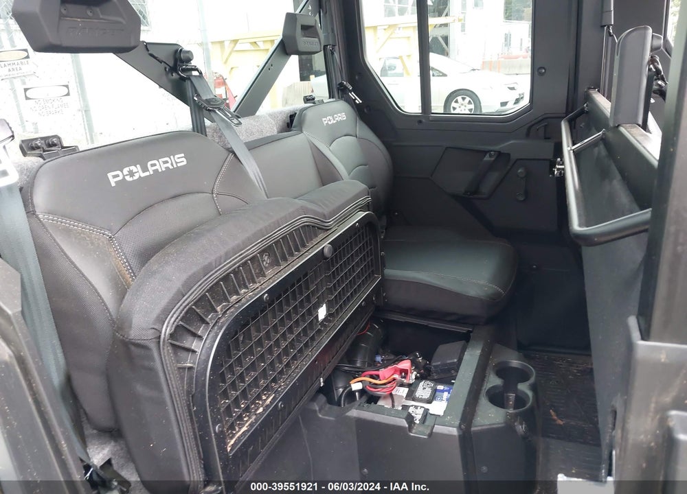 2024 POLARIS RANGER CREW XP 1000 NORTHSTAR ULTIMATE VIN: 4XARSY995R8744975