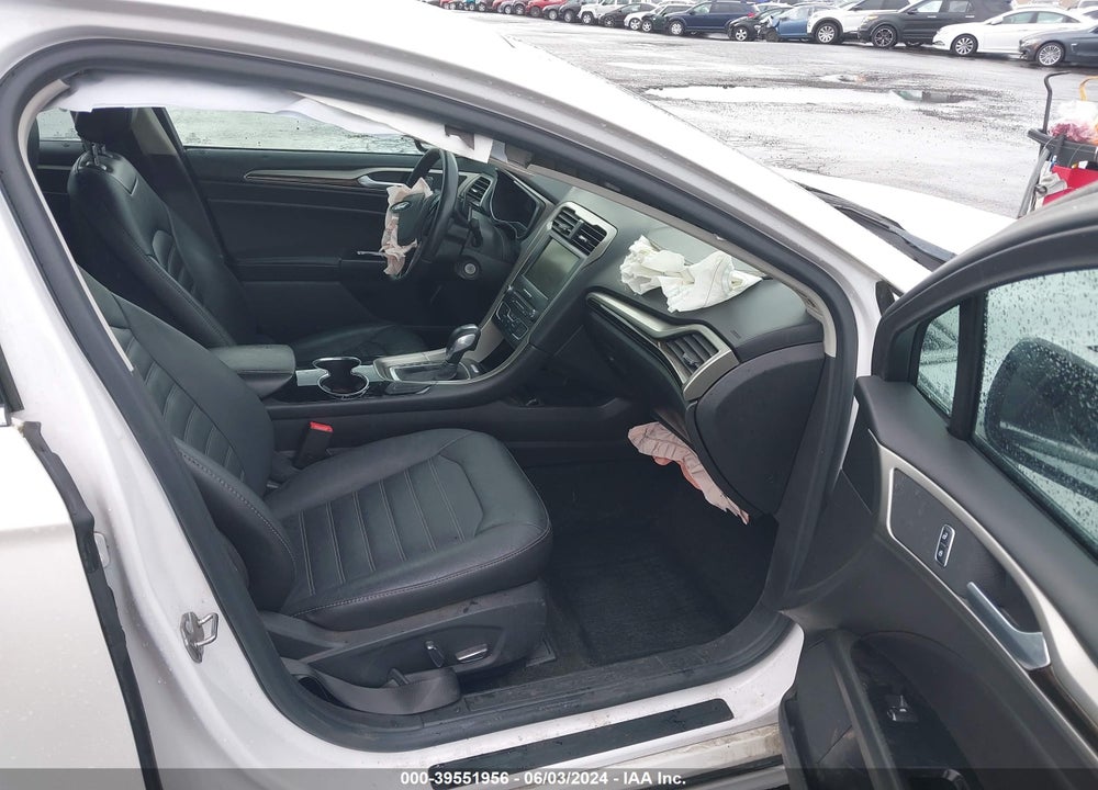 2016 FORD FUSION SE VIN: 3FA6P0H96GR247905