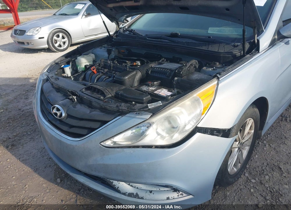 2014 HYUNDAI SONATA VIN: 5NPEB4AC3EH826691