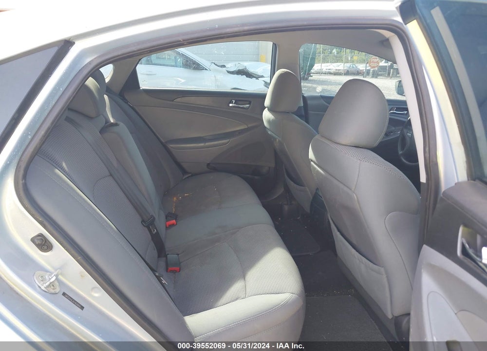 2014 HYUNDAI SONATA VIN: 5NPEB4AC3EH826691
