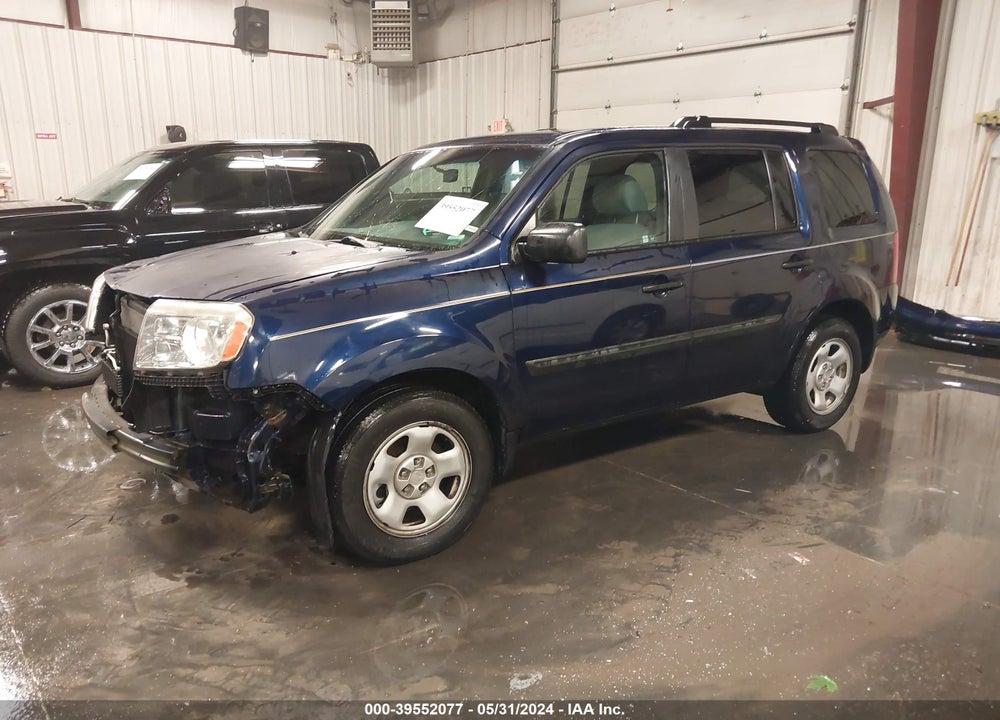 2015 HONDA PILOT LX VIN: 5FNYF4H2XFB062434