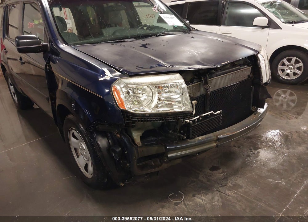 2015 HONDA PILOT LX VIN: 5FNYF4H2XFB062434