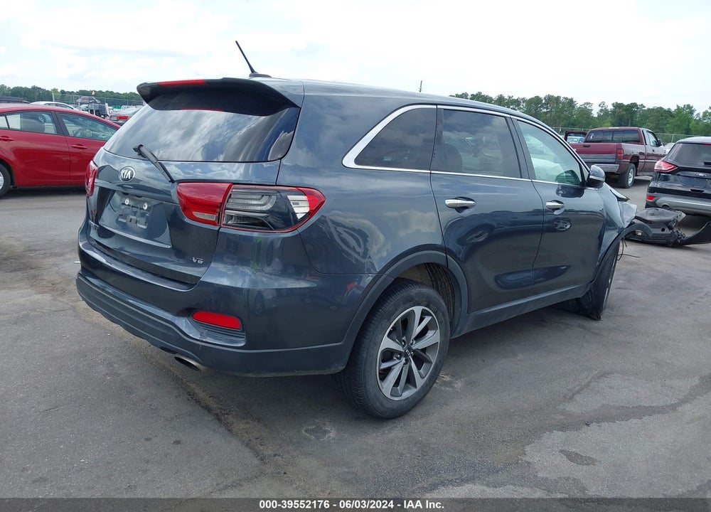 2020 KIA SORENTO 3.3L LX VIN: 5XYPG4A56LG680707