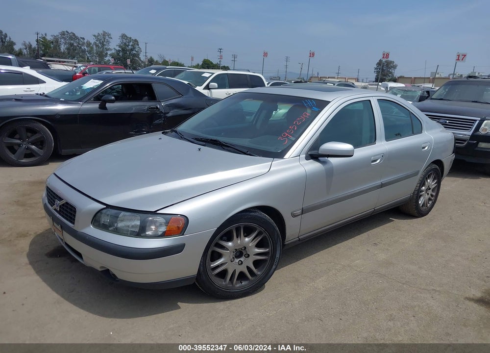 2004 VOLVO S60 2.5T VIN: YV1RS59V742414684