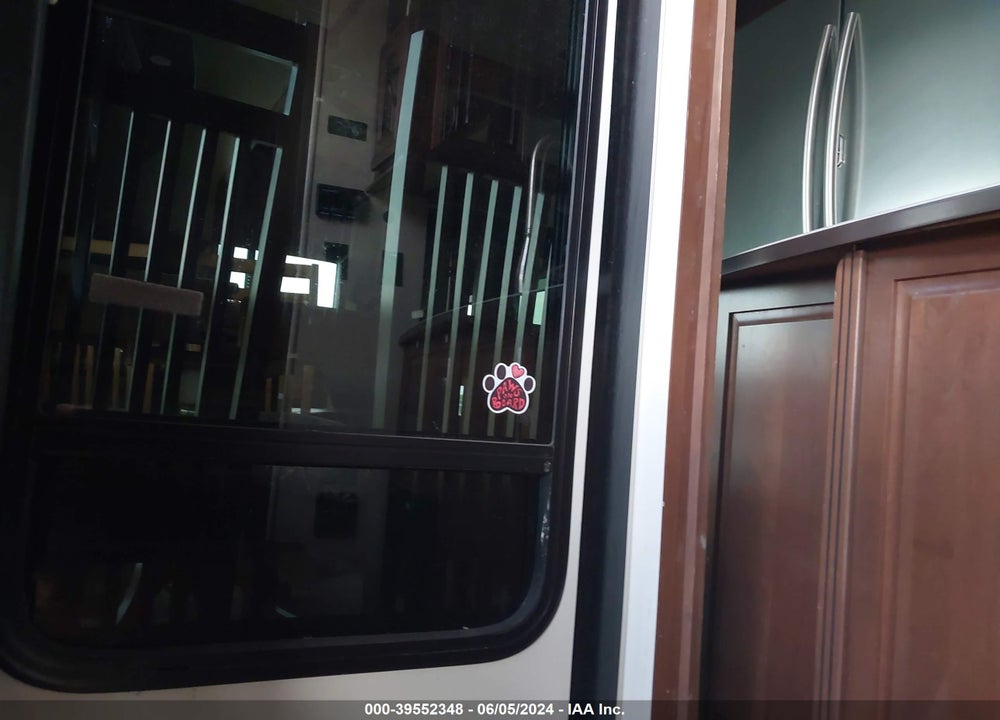 2015 JAYCO OTHER VIN: 1UJCJ0BU9F1RB0089