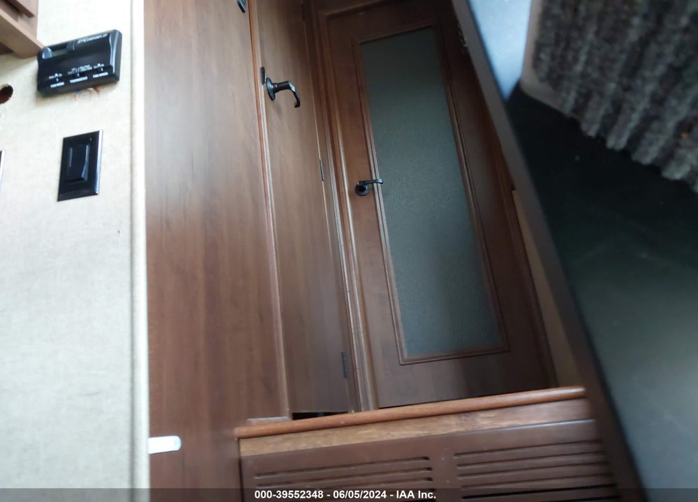 2015 JAYCO OTHER VIN: 1UJCJ0BU9F1RB0089