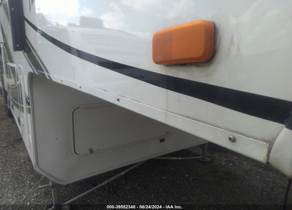 2015 JAYCO OTHER VIN: 1UJCJ0BU9F1RB0089