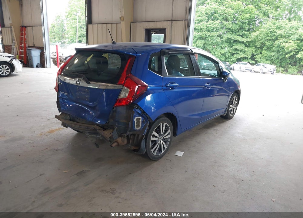 2015 HONDA FIT EX/EX-L VIN: 3HGGK5H88FM743710