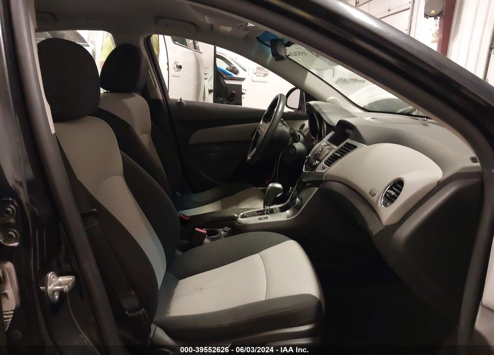 2011 CHEVROLET CRUZE LS VIN: 1G1PC5SH2B7139488