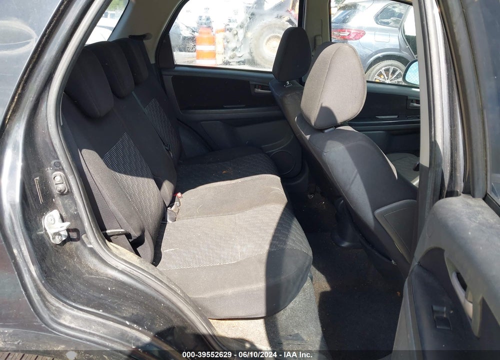 2009 SUZUKI SX4 TOURING VIN: JS2YB417096200229