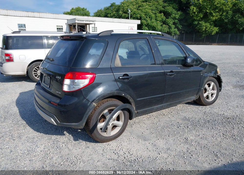 2009 SUZUKI SX4 TOURING VIN: JS2YB417096200229