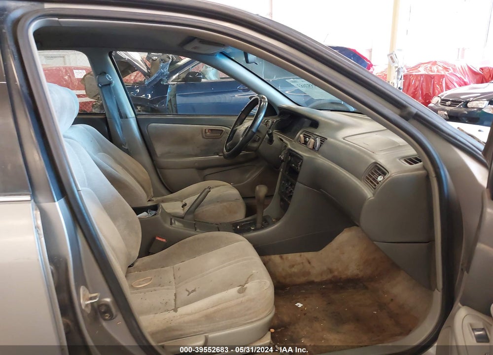 1997 TOYOTA CAMRY LE V6 VIN: 4T1BF22K4VU022936