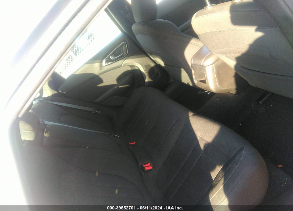 2017 CHRYSLER 200 LIMITED VIN: 1C3CCCAB3HN512344