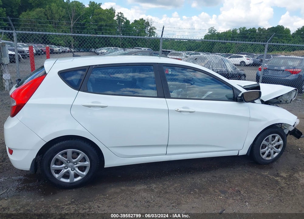 2013 HYUNDAI ACCENT GS VIN: KMHCT5AE1DU114109